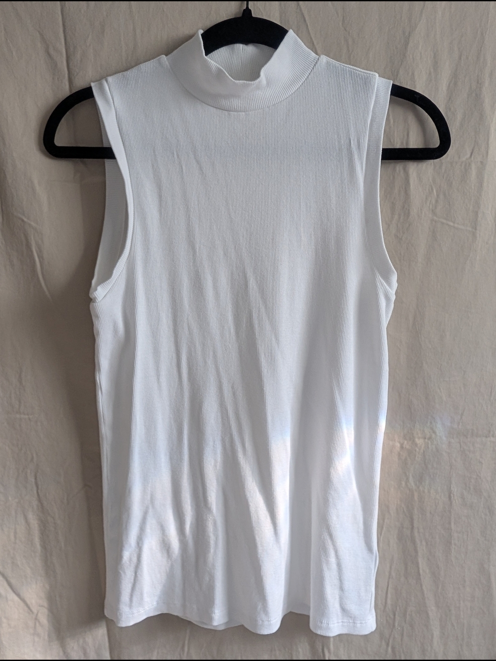 GAP White Ribbed Mock-Neck Tank Top
